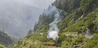 Cele mai frumoase călătorii cu trenul cu aburi prin Europa FOTO: hpgruesen/Pixabay.com