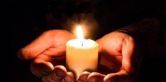 Povești de Crăciun. ”Lumânarea de Seu”, de Hans Christian Andersen lumânare