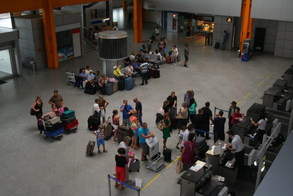 Aeroport Avram Iancu din Cluj Napoca (airportcluj.ro)
