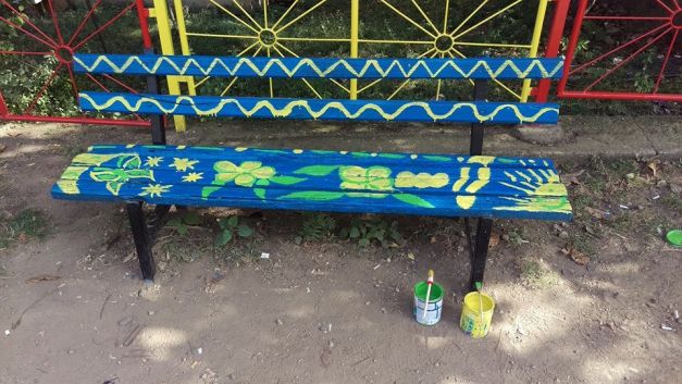 Voluntarii din Tășnad și-au înfrumusețat parcul (Adevărul)