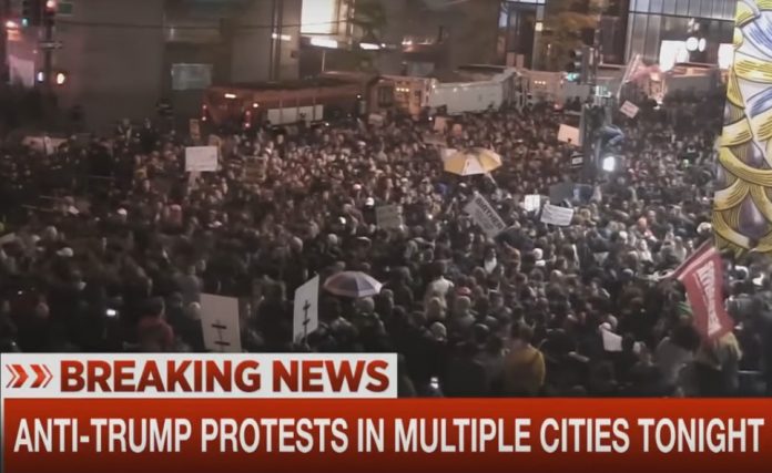 Proteste anti-Donald Trump (Youtube)