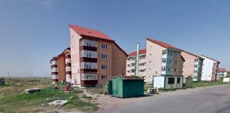 Culmea construcțiilor în România: Să ridici un cartier pentru un oraș… în alt județ Cartierul Dimitrie Cantemir este, de fapt, un ghetou aflat pe malul Siretului (FOTO C Crângan / Adevărul)