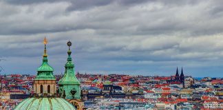 A început războiul împotriva știrilor false. Cehia mobilizează ”trupe” speciale înainte de alegeri Cehia se teme de propaganda Rusiei înainte de alegerile generale (Wikimedia Commons)