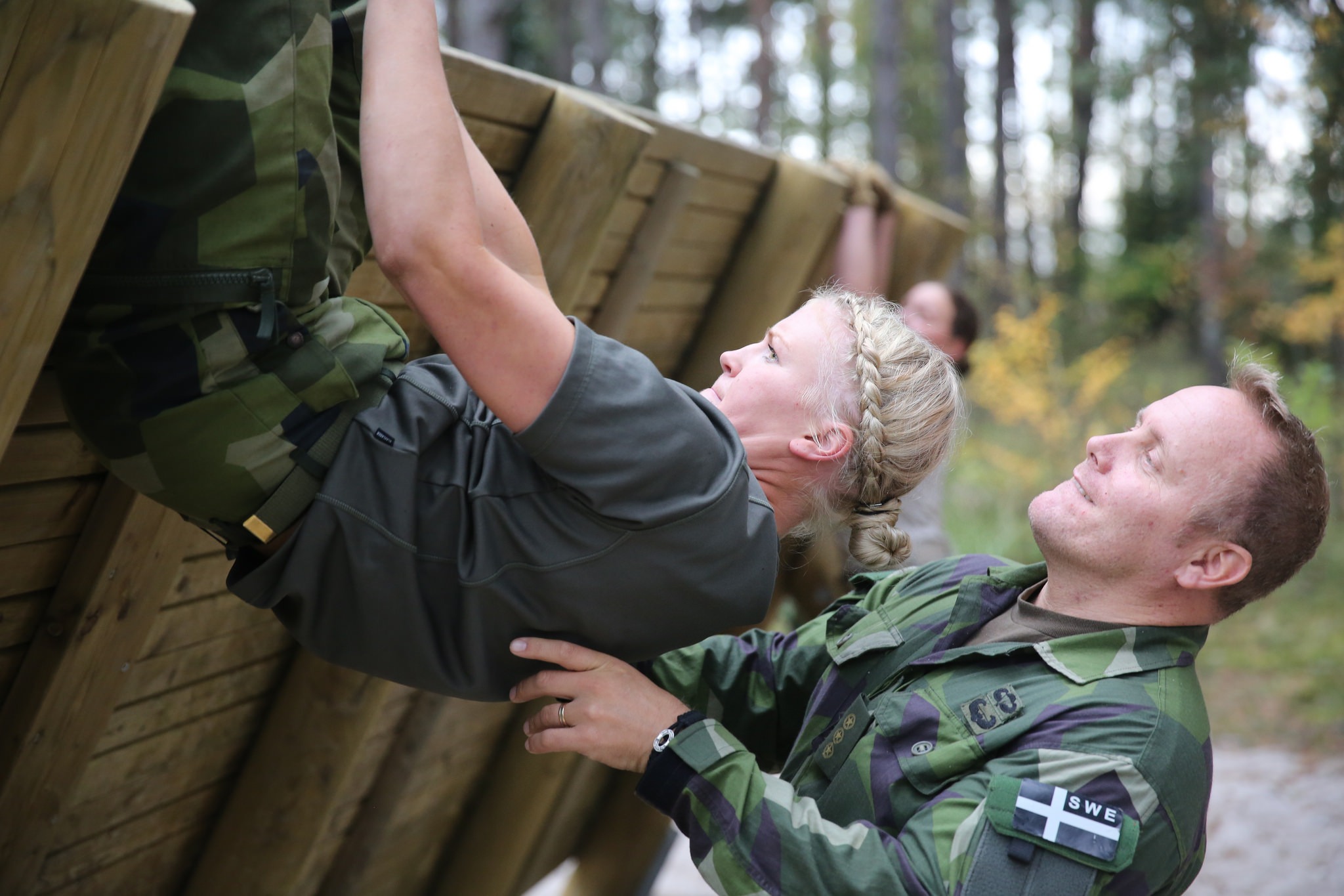 Armata suedeză va recruta câteva mii de persoane născute în anul 1999 pentru forțele armate (Foto: 7th Army Training Commandment / Flickr)