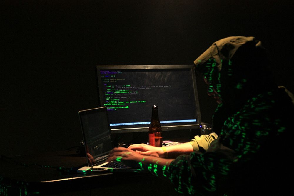 Hackerii ruși, acuzați că vor să fure vaccinul pentru COVID-19 Foto: Katy Levinson (Flickr)
