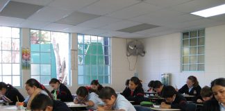 Evaluare Națională 2017. Limba maternă: Subiecte și barem Evaluare Națională 2017 limba maternă. Foto: Flickr / will kay