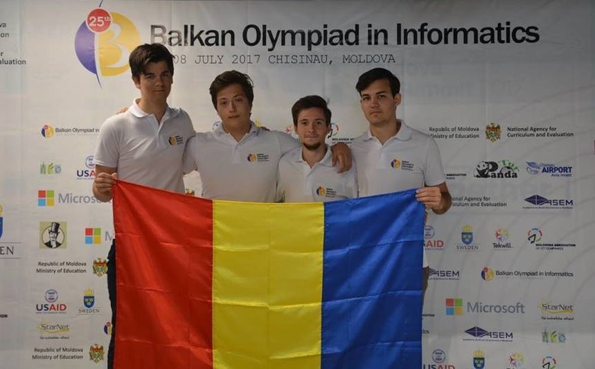 Olimpicii români au câștigat patru medalii la Balcaniada de Informatică de la Chișinău (Foto. Ministerul Educației)