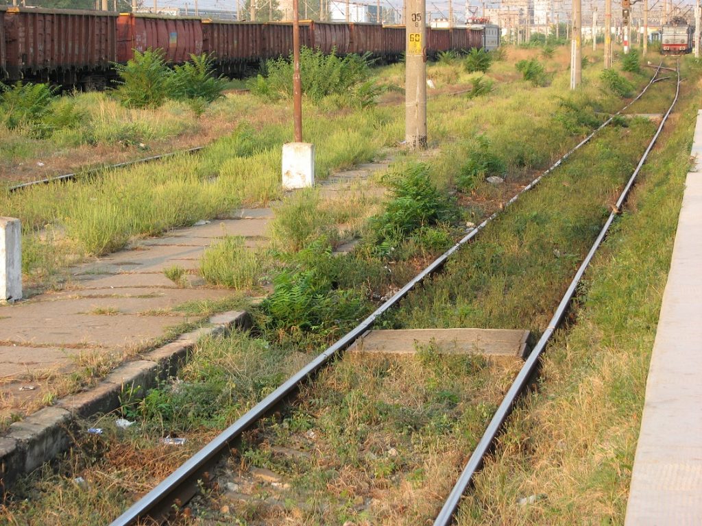 Starea căilor ferate din România este precară. Foto: exclusivNews.ro