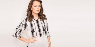 A fost înființată prima Academie a Iei din România Ia românească va avea o academie. Foto: romanianblouse.com