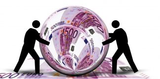 Se introduce taxa de solidaritate de 2%. Ce se întâmplă cu impozitele FOTO: Gerd Altmann/Pixabay.com