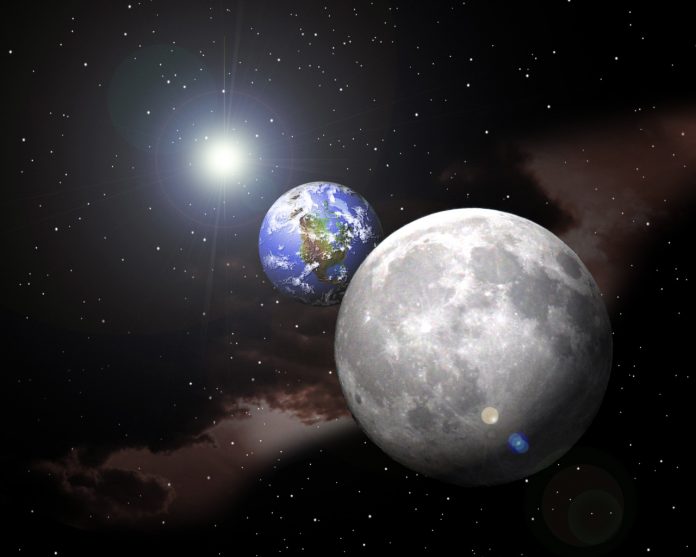 Un asteroid va trece printre Pământ și Lună în 13 octombrie. Foto: John Lambeth / Flickr