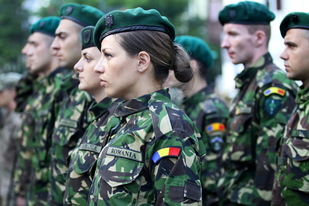 Armata Română are în componență peste 3.500 de femei militar. Foto: 221st Public Affairs Detachment / Flickr