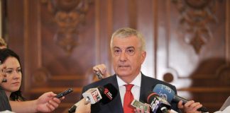 Tăriceanu, același fals liberal: ”Protestele n-ar trebui să aibă loc în preajma clădirilor statului” FOTO: senat.ro călin popescu tăriceanu