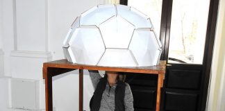 Unic în România. Locul unde nevăzătorii “văd” stelele și bolta cerească planetariu nevăzători bârlad