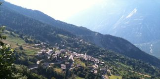 Satul elvețian de vis care îți dă 50.000 de euro ca să te muți acolo sat elveția albinen