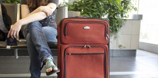 Cu ce nu ai voie în avion. Regulile stricte pe care trebuie să le știi Cu ce nu ai voie în avion FOTO: katyveldhorst/Pixabay.com