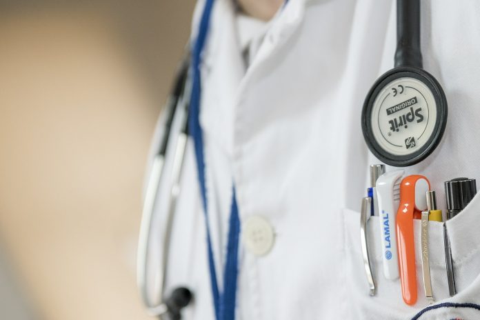 Medic România. Foto: Pixabay