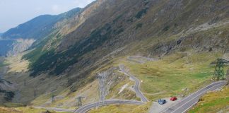 S-a redeschis circulația pe Transfăgărășan FOTO: Andrei Stroe/Wikimedia Commons