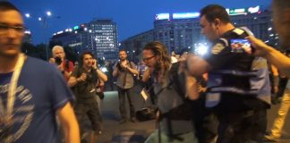 Reacția unui jurnalist german ridicat de jandarmi în timpul protestului de aseară Paul Arne Wagner, ridicat de jandarmi FOTO: Facebook
