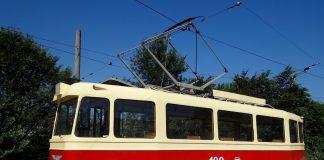 În ce oraș din România poți circula cu ”tramvaiul comunismului”