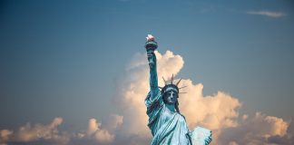 Loteria Vizelor 2018: Încep înscrierile pentru cei care vor să-și refacă viața în SUA