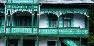 Farmacii Comarnic. 4 locuri unde găsești medicamente în orașul de pe Valea Prahovei farmacii comarnic supermarketuri în comarnic