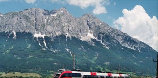 Trenuri directe pe ruta Viena-Oradea-Cluj, introduse de compania feroviară austriacă tren austria