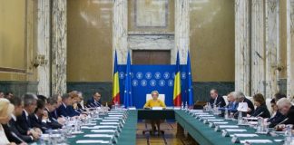 Guvernul dă afară 50% din secretarii de stat și suspendă angajările în instituții publice FOTO: Gov.ro