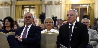 Isărescu, atac la Vâlcov: ”Să dea o ordonanță de urgență să trăiască românii mai bine” Liviu Dragnea FOTO: psd.ro