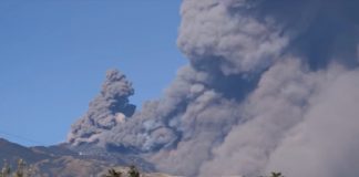 A erupt vulcanul Etna. S-au înregistrat 130 de cutremure | VIDEO vulcanul etna a erupt