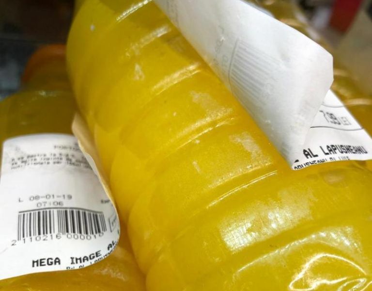 Mai multe sticle cu suc de portocale au fost reetichetate FOTO: OPC Constanța