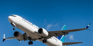 Același tip de avion, două prăbușiri în 5 luni. TAROM și Blue Air au comandat același model boeing 737 max 8