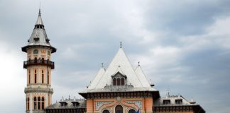 Farmacii non stop Buzău. 3 farmacii deschise 24 de ore și 32 cu orarele exacte farmacii non stop buzău