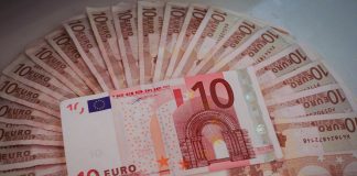 Record. Cea mai mare datorie ștearsă de o bancă din România euro