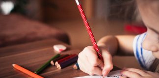 E oficial. Grădinița, obligatorie în România grădinița obligatorie