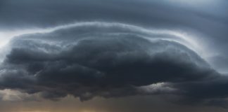 Avertizare meteo de vijelii în aproape toată țara