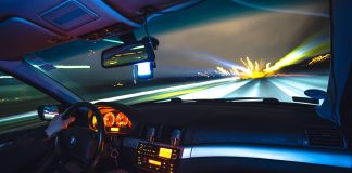 Surpriză uriașă pentru polițiștii germani care au oprit BMW-ul unui român ce gonea cu 200 km/h bmw mașină viteză