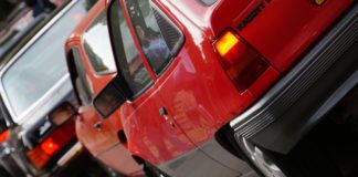 Firea anunță amânarea taxei pentru mașinile poluante din București FOTO: nastogadka/Pixabay.com