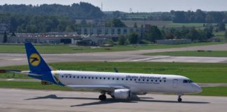 Avion prăbușit în Iran. Din ce țări erau pasagerii și de ce s-ar fi întâmplat accidentul FOTO: b1-foto/Pixabay.com