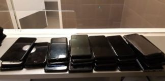 Telefoane mobile false vândute cu 3.000-6.000 de lei. Zeci de români au fost păcăliți telefoanele mobile furate