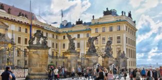 Cehia iese din carantină. Planul de ridicare a restricțiilor, pe zile praga