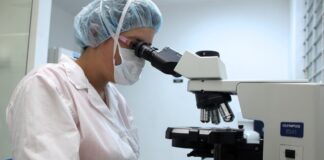 România testează de 2 ori mai puțin decât Belarus și Kazahstan. Chiar și Venezuela stă mai bine test coronavirus