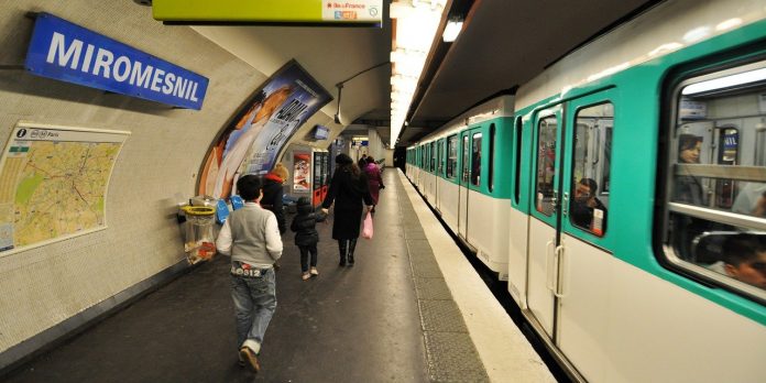 metrou paris