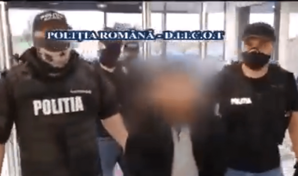 FOTO: Captură video Youtube/Poliția Română