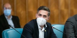 Valeriu Gheorghiță: ”Este posibil să fie nevoie de o a treia doză de vaccin” Valeriu Gheorghiță FOTO: gov.ro