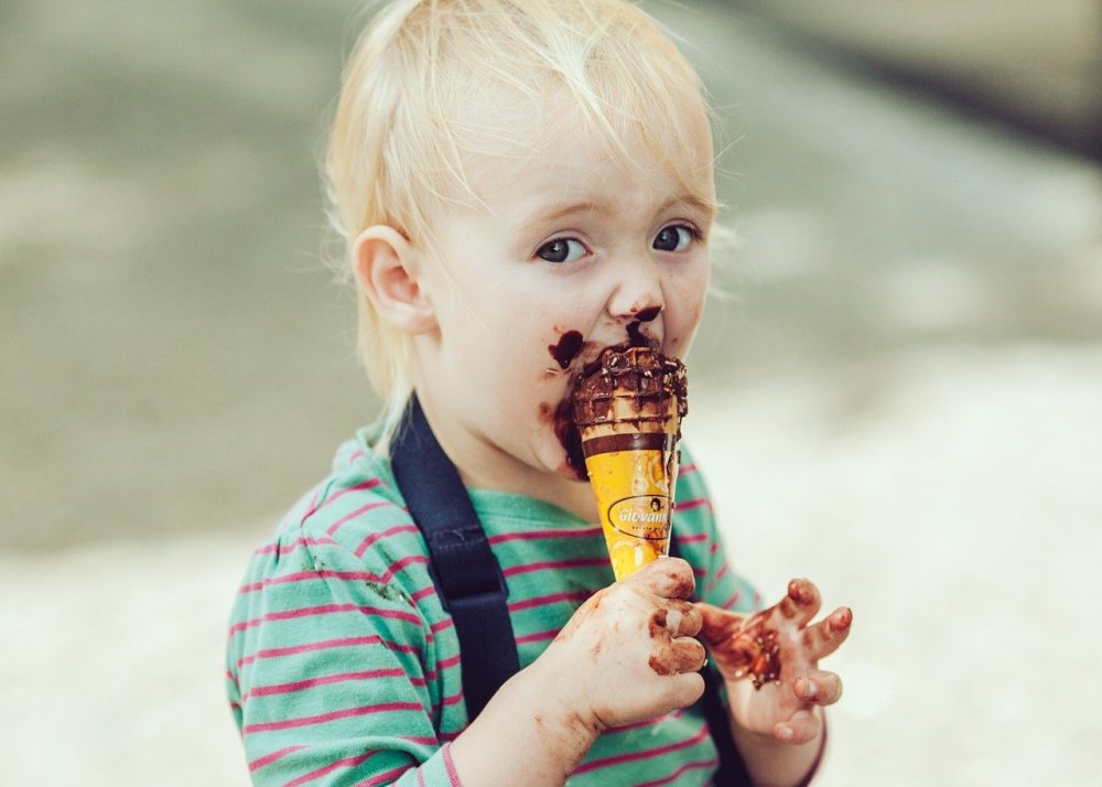câte calorii are înghețata de ciocolată vanilie