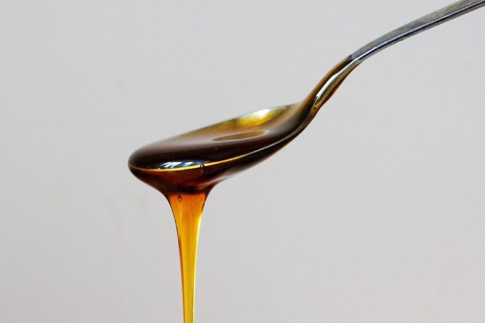 câte calorii are o lingură de miere