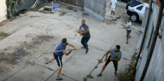 Un pădurar a fost bătut de hoții de lemne în propria curte