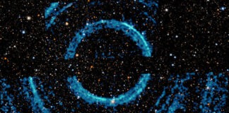 Inele fantomatice descoperite în jurul unei găuri negre gaură neagră v404 cygni