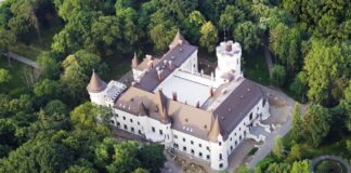 Renașterea unuia dintre cele mai frumoase castele din România FOTO: Wikimedia Commons